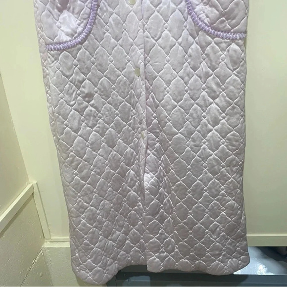 Women’s Vintage Rare Hamilton brand Grandma Pink Button  Down Long Robe Size M - Picture 9 of 16